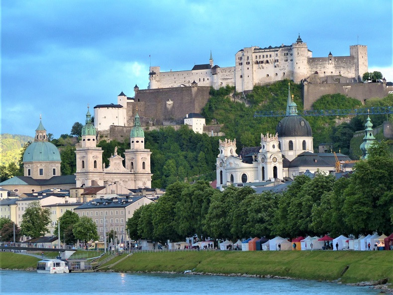 Hohensalzburg La Gran Fortaleza De La Ciudad De La Sal