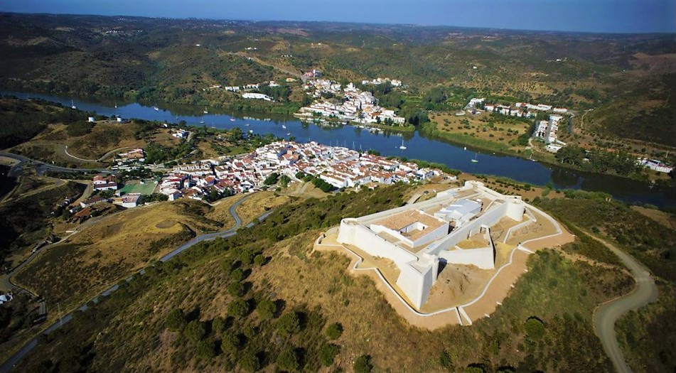 Un Viaje A La Raya Portuguesa Y Onubense