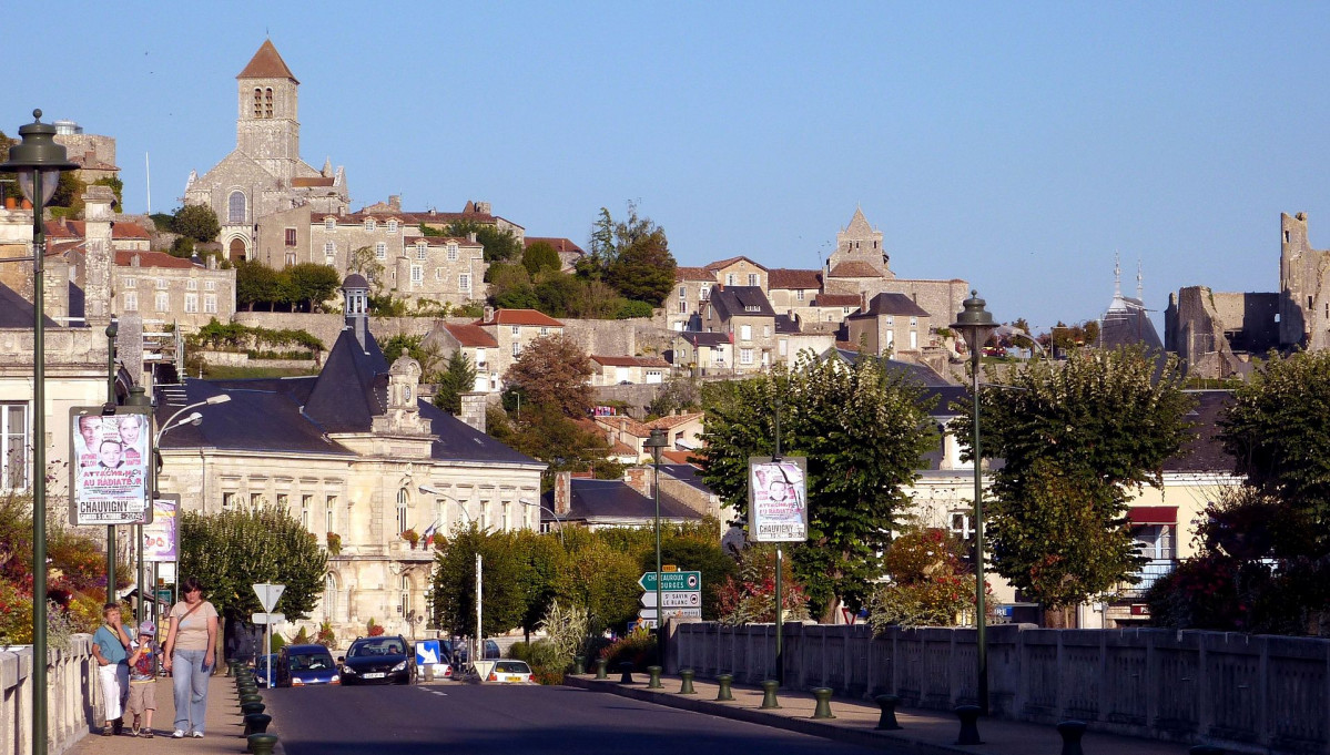 Chauvigny panorama