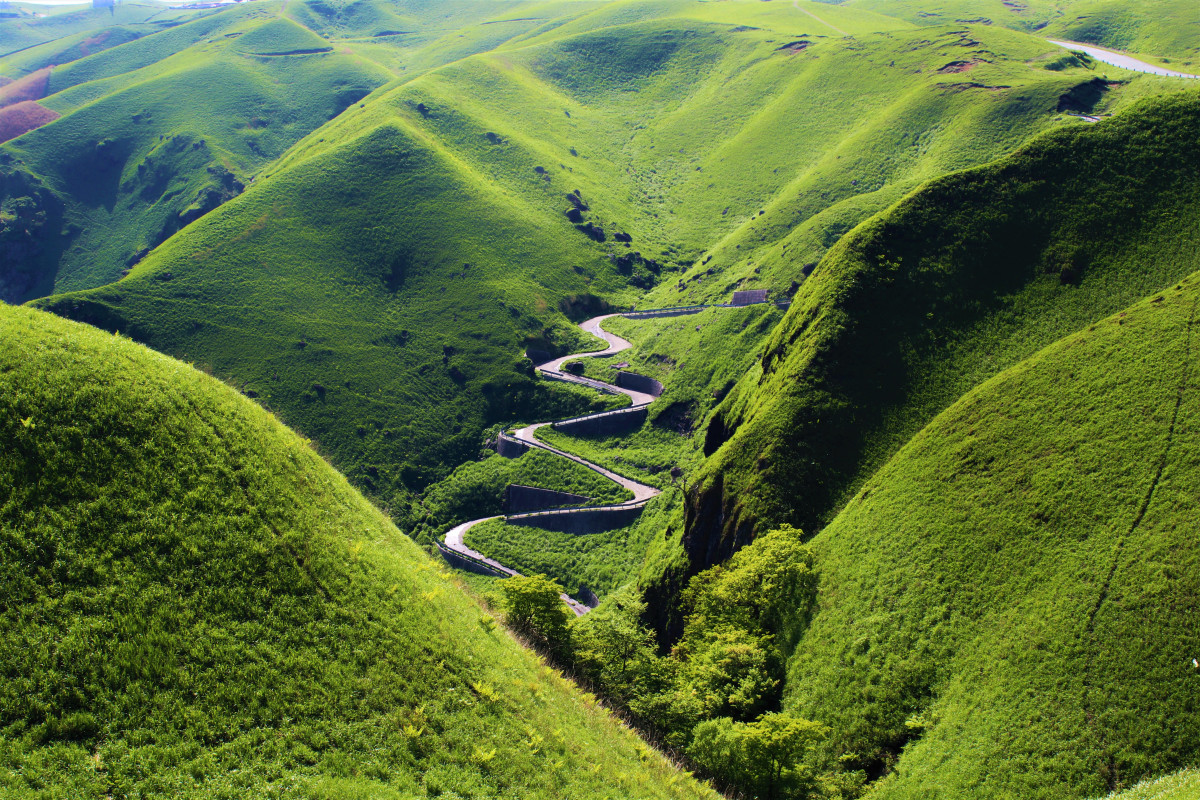 Carretera Monte Aso © @tomvining