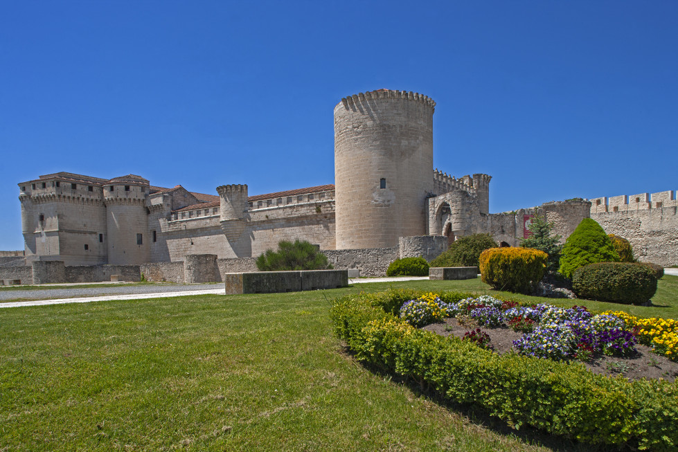 01 Castillo de los Duques de Alburquerque