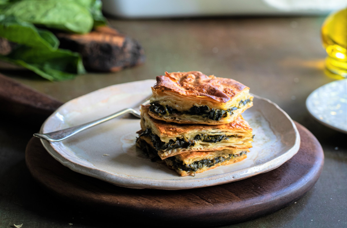 Layered Pastry with Spinach (Ispanaklı Börek)